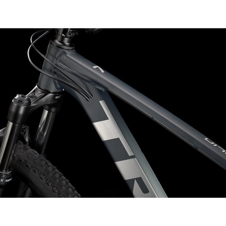 TREK Marlin 7 Matte Nautical Navy/Matte Anthracite kalnų (MTB) dviratis (29")