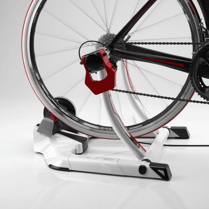 Elite Qubo Power Mag Smart Blu+ išmanusis dviračio treniruoklis 